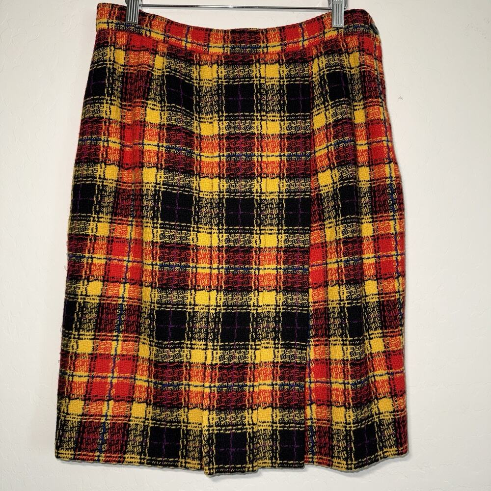 Valentino Boutique Vintage Plaid Skirt Women's Size Size 12 Front Slit Colorful